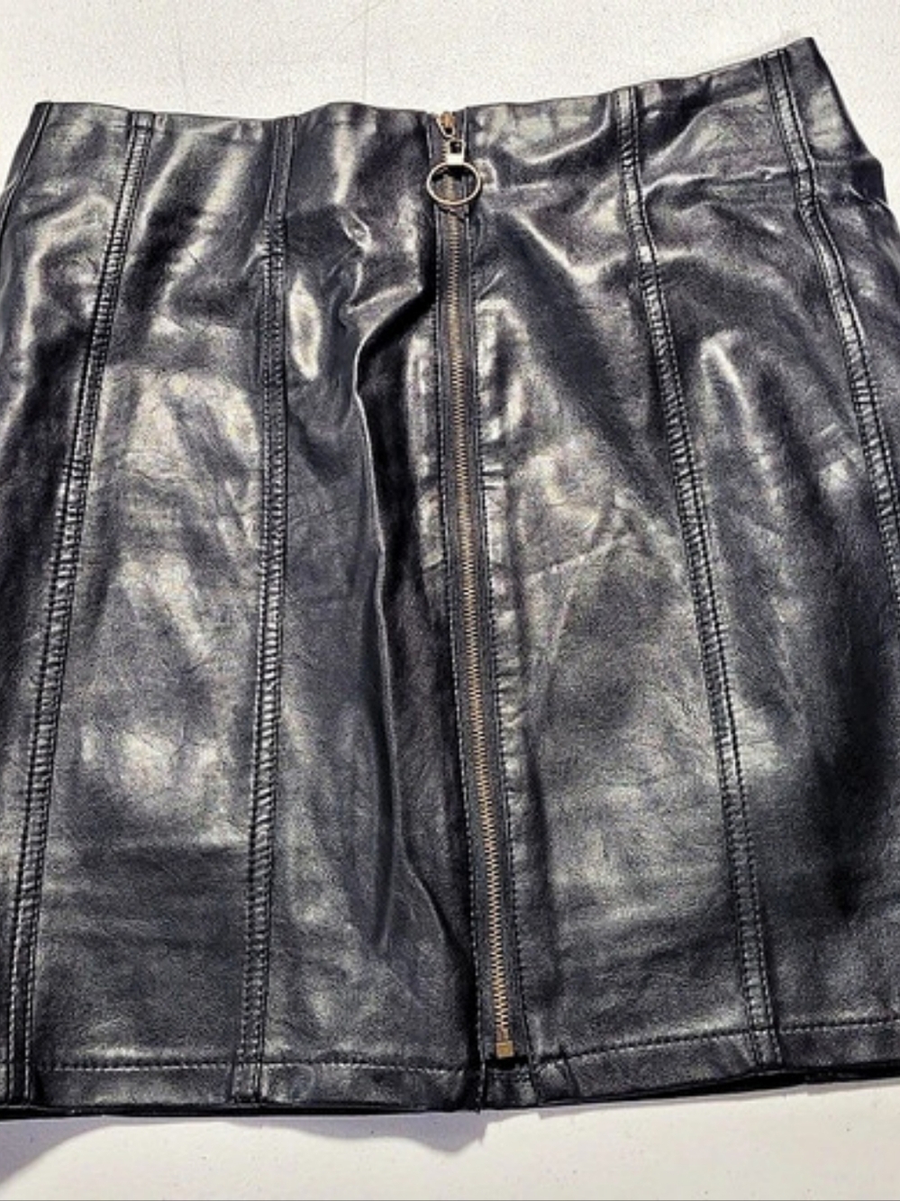 Loveriche Black Faux Leather Mini Skirt Size Small
